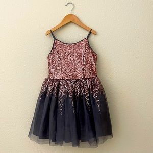 Zunie Sequin Reverse Border Skirt Size 8